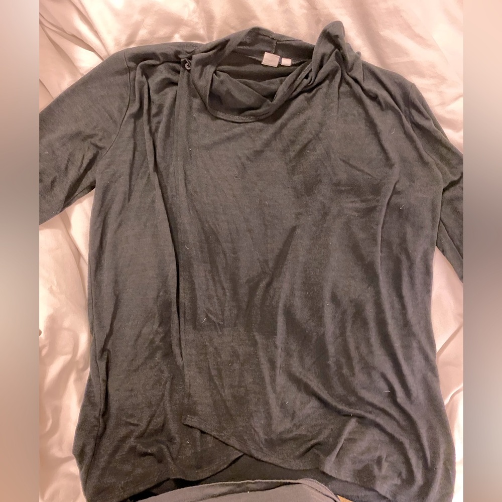 Gap Maternity Nursing Tunic Sz L